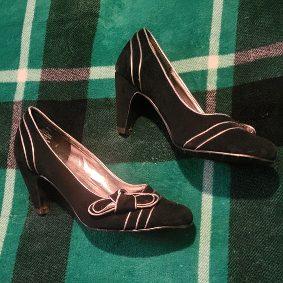 WOMENS BEACON REFLECTIONS HEEL PUMPS BLACK WITH BOW SIZE 8.5 - Picture 5 of 12